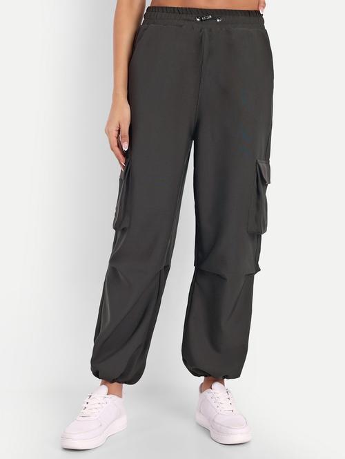 women mid-rise solid cargo trouser - 21370410 - Very Small Image - 1