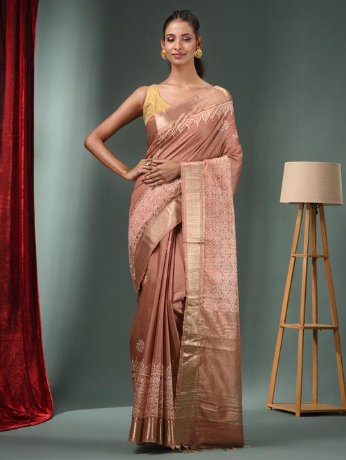 women self design handloom saree - 21392728 - Very Small Image - 1