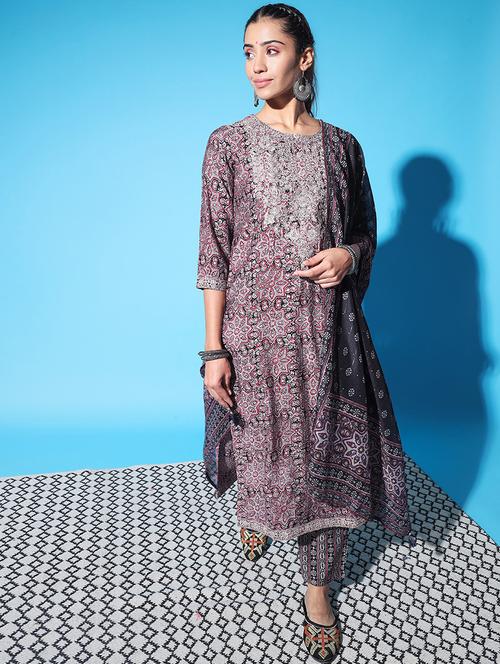 multicolored embroidered suit set - 21398368 - Very Small Image - 1