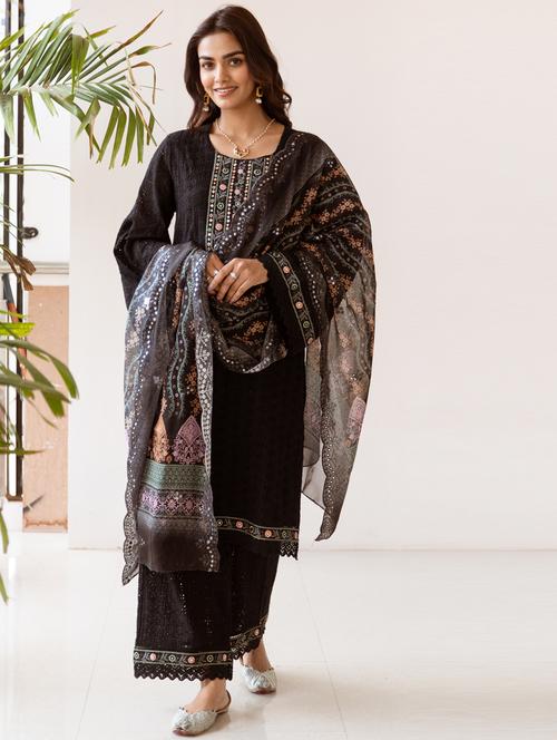 women embroidered long sleeve suit set - 21398924 - Very Small Image - 1