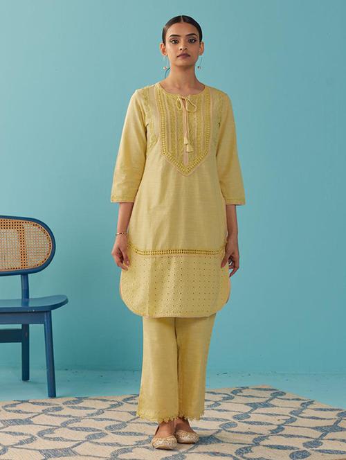 women yellow three quarter sleeve kurta pant set - 21451772 - Very Small Image - 1