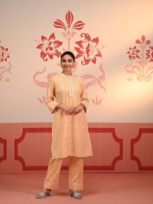 women yellow ikat printed kurta pant set - 21451822 - Very Small Image - 1