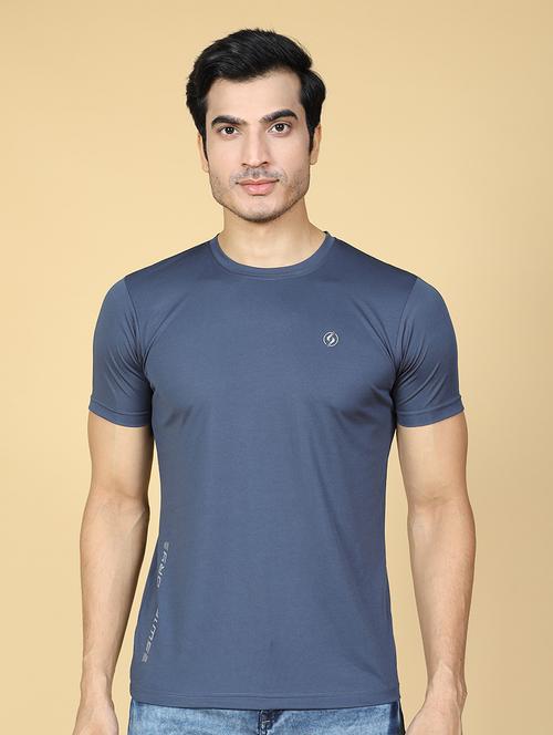 men's round neck solid t-shirt - 21453906 - Very Small Image - 1