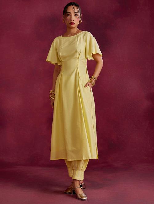 yellow solid flared kurta - 21459329 - Very Small Image - 1