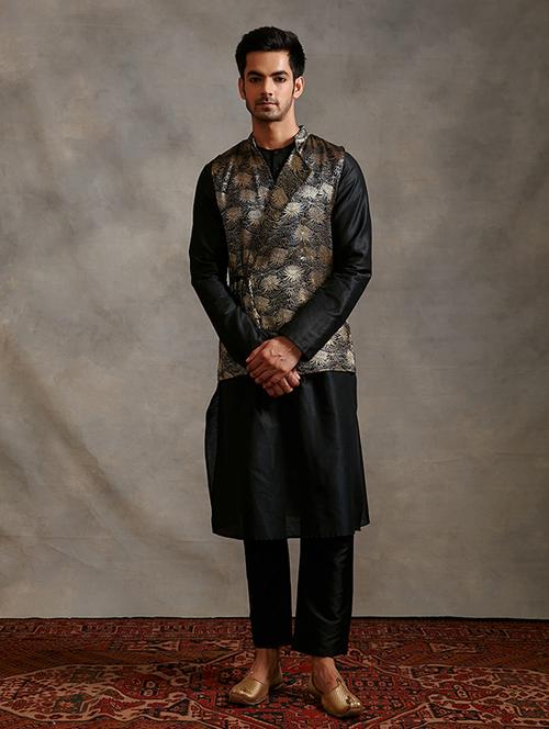 men black kurta pyjama with jacket ethnic wear set - 21459852 - Very Small Image - 1