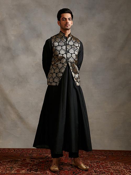 men black kurta with trousers ethnic wear set - 21459855 - Very Small Image - 1