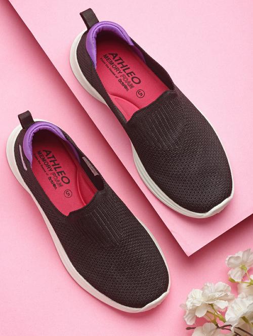 women slip on sports shoes - 21460368 - Very Small Image - 1