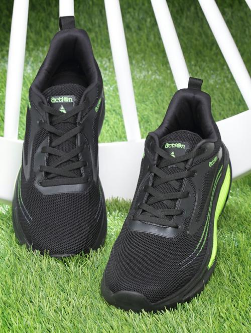 men lace up sports shoes - 21460488 - Very Small Image - 1