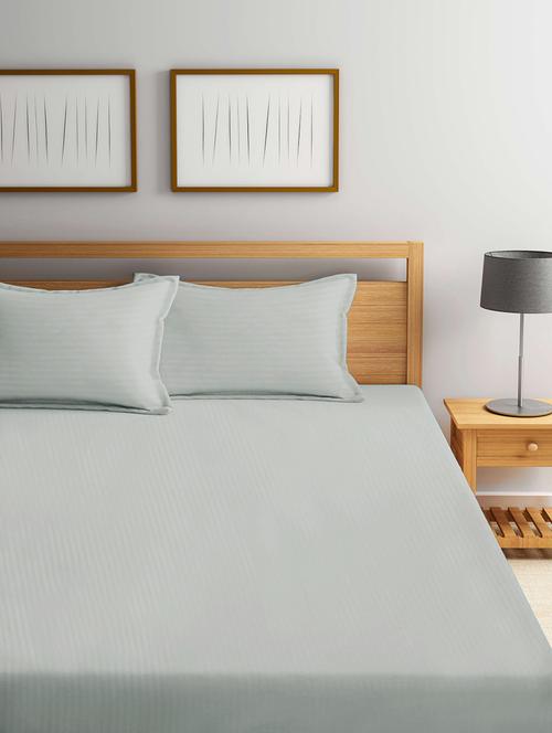 stripes printed double bedsheets with elastic border all around - 21461376 - Very Small Image - 1
