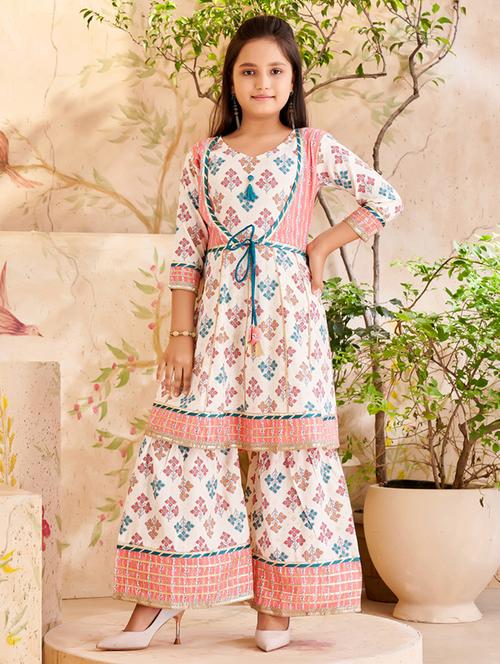 girls gota detailing sharara set - 21462647 - Very Small Image - 1