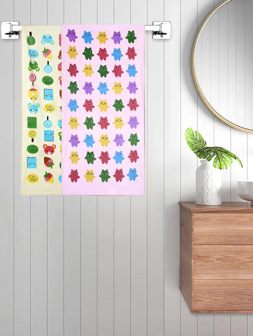 fabinaliv set of 2 multicolor cartoon print cotton kids bath towels (110x56 cm) - 21465403 - Very Small Image - 1