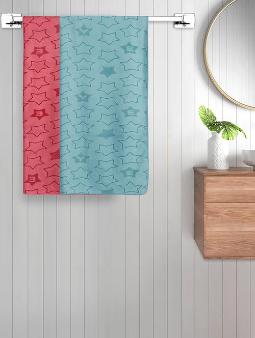 fabinaliv set of 2 multicolor geometric cotton kids bath towels (110x60 cm) - 21465436 - Very Small Image - 1