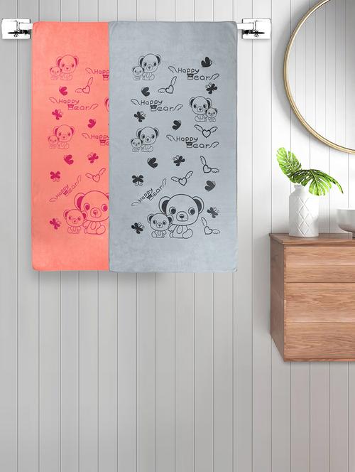 fabinaliv set of 2 multicolor cartoon 300 gsm cotton kids bath towels (115x60 cm) - 21465626 - Very Small Image - 1