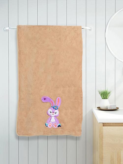 fabinaliv beige cartoon design pure cotton kids bath towel (140x70 cm) - 21465650 - Very Small Image - 1