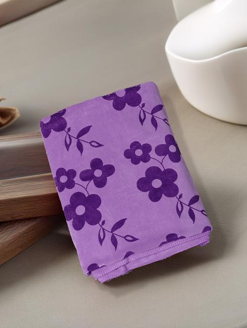 fabinaliv unisex purple floral 420 gsm full size cotton bath towel (140x70 cm) - 21465749 - Very Small Image - 1