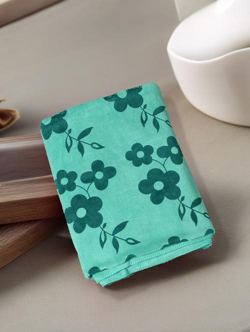 fabinaliv unisex light green floral 420 gsm full size cotton bath towel (140x70 cm) - 21465750 - Very Small Image - 1