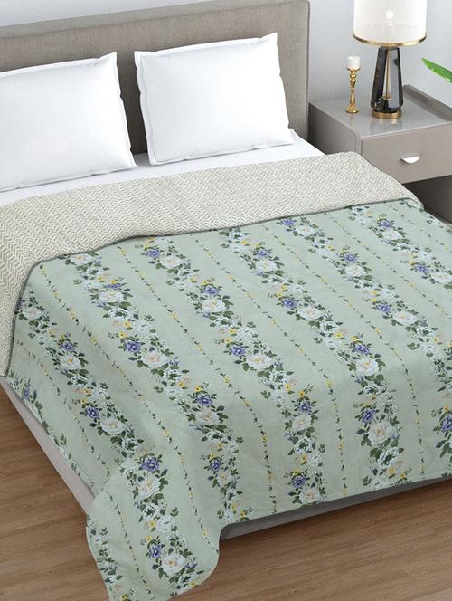 fabinaliv green floral ultrasonic quilted reversible 350 gsm ac room double bed comforter - 21465902 - Very Small Image - 1