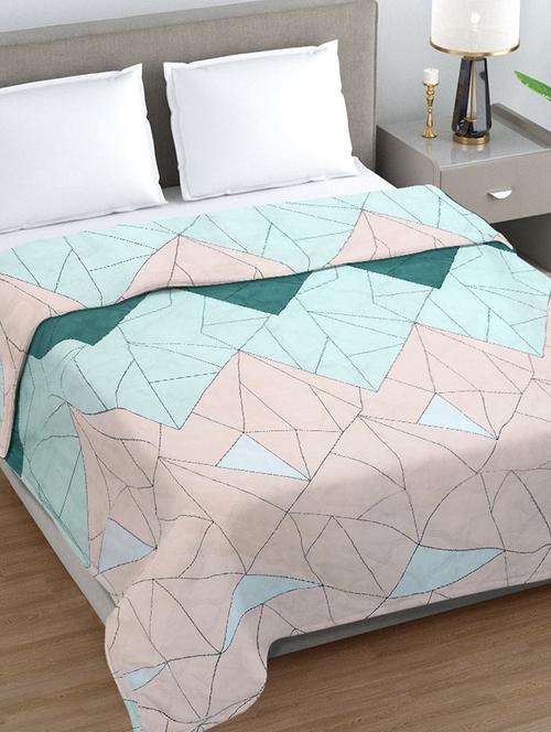 fabinaliv multicolor geometric ultrasonic quilted reversible 350 gsm ac room double bed comforter - 21465911 - Very Small Image - 1