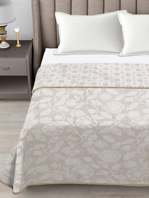 fabinaliv beige floral reversible ac room 300 gsm 100% cotton double bed dohar - 21465964 - Very Small Image - 1
