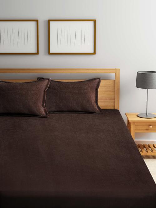 fabinaliv coffee solid 300 tc woollen king size double bedsheet with 2 pillow covers - 21466108 - Very Small Image - 1