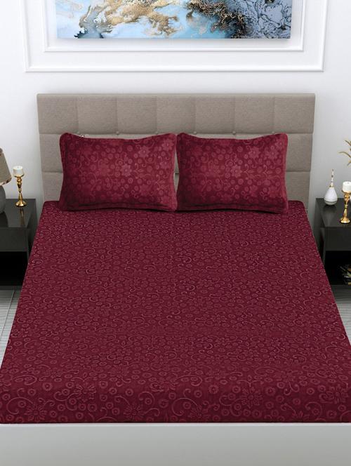 fabinaliv maroon floral 300 tc woollen embossed king size fitted double bedsheet with 2 pillow covers - 21466454 - Very Small Image - 1