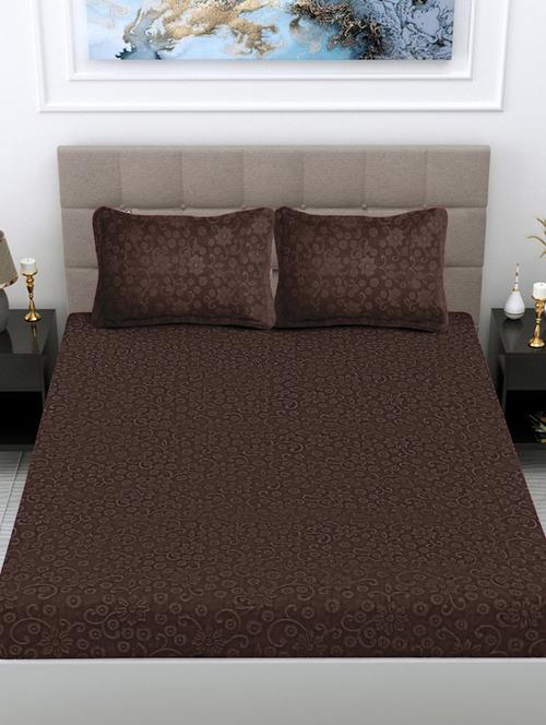 fabinaliv coffee floral 300 tc woollen embossed king size fitted double bedsheet with 2 pillow covers - 21466455 - Very Small Image - 1