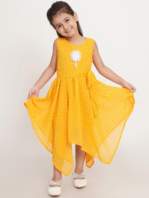 girls round neck printed frock - 21468221 - Very Small Image - 1