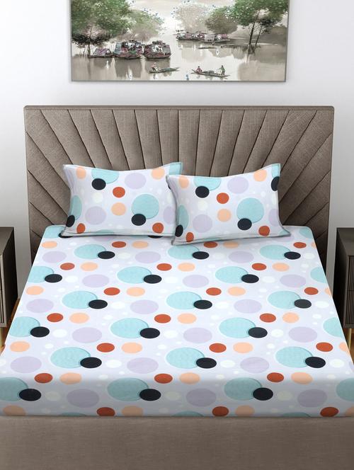 fabinaliv multicolor geometric 300 tc cotton blend king size double bedsheet with 2 pillow covers - 21468508 - Very Small Image - 1