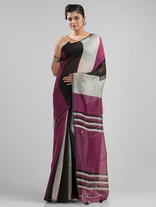 women color blocked handloom saree - 21481950 - Very Small Image - 1