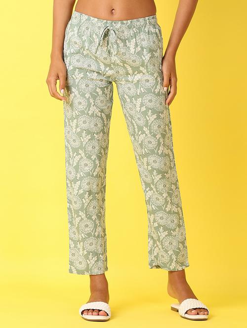 women green printed pajama - 21490244 - Very Small Image - 1