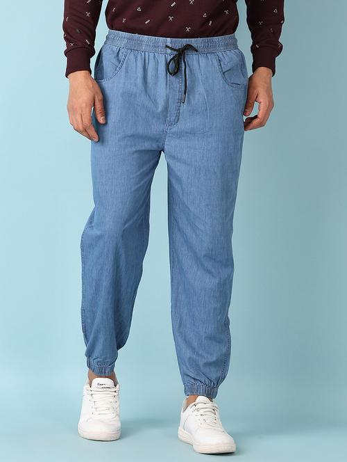 men light blue solid joggers - 21512655 - Very Small Image - 1