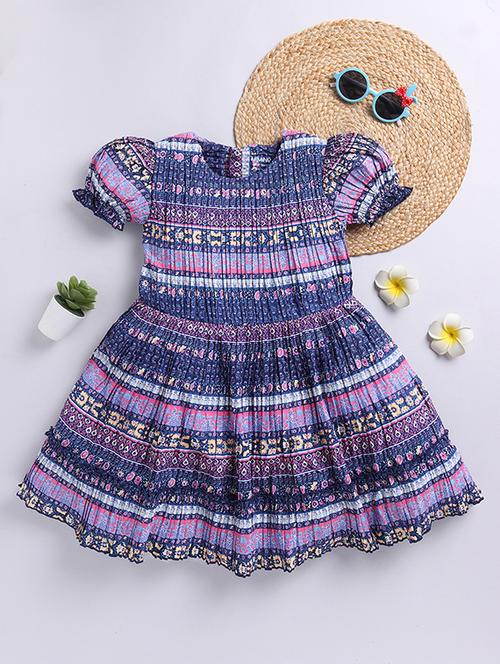 girls knee length printed frock - 21534179 - Very Small Image - 1
