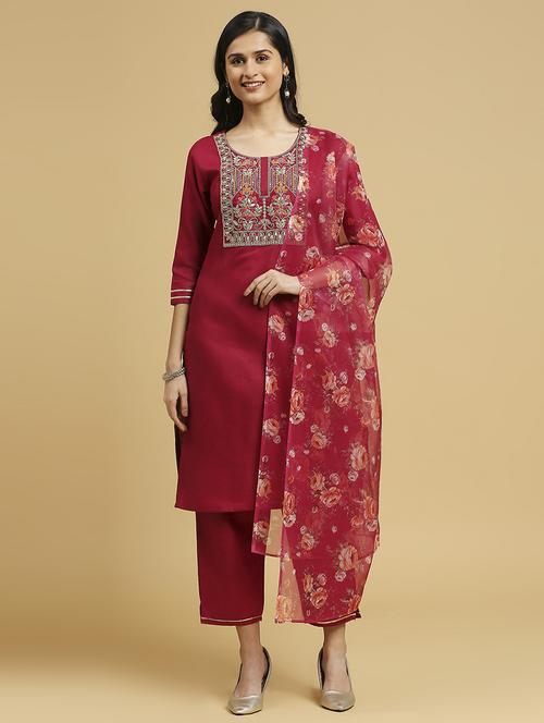 women round neck kurta pant set with dupatta - 21542073 - Very Small Image - 1