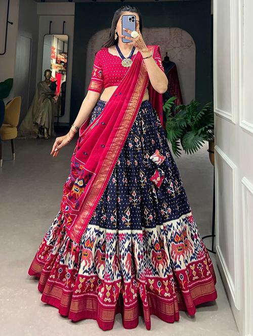 women printed flared lehenga - 21549471 - Very Small Image - 1