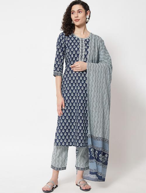 women printed three quarter sleeves suit set - 21549852 - Very Small Image - 1