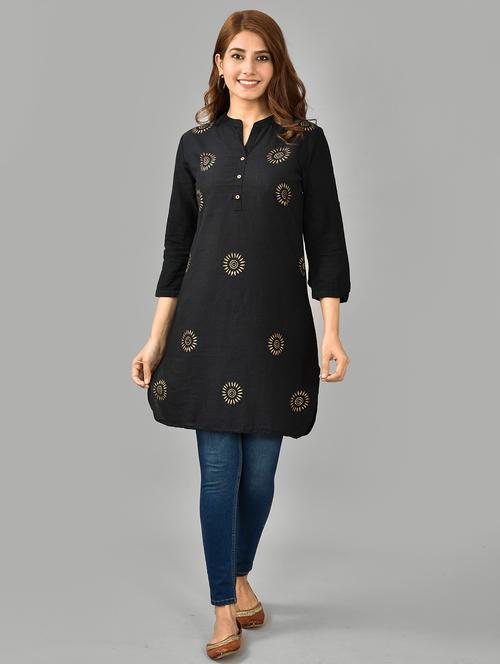 women black foil printed straight kurta - 21549899 - Very Small Image - 1