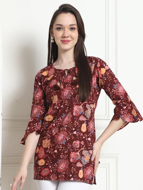 women floral three quarter sleeve kurti - 21558107 - Very Small Image - 1