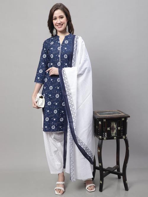 women three quarter sleeve kurta salwar with dupatta set - 21558525 - Very Small Image - 1