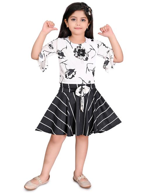 girls printed round neck frock - 21577500 - Very Small Image - 1