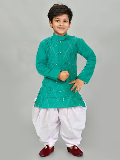 boys embroidered mandarin neck kurta salwar set - 21585437 - Very Small Image - 1