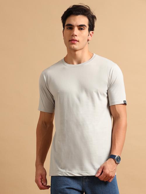 men solid regular fit round neck t-shirt - 21591886 - Very Small Image - 1