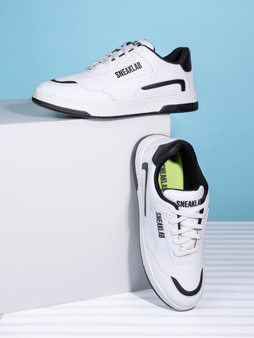 men white lace up sneakers - 21597490 - Very Small Image - 1