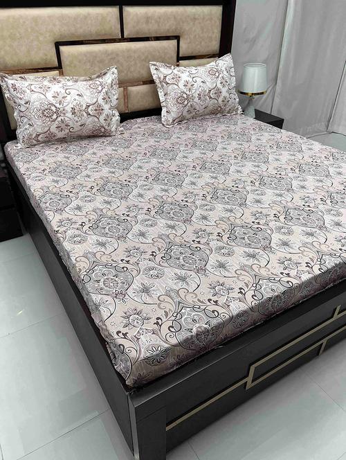 printed tc fitted king-sized bedsheet with elastic and 2 pillow covers - 21601754 - Very Small Image - 1