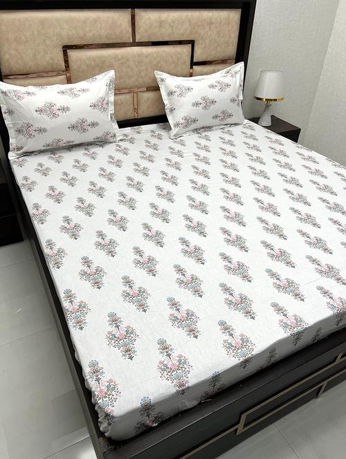 printed tc fitted king-sized bedsheet with 2 pillow covers - 21602026 - Very Small Image - 1