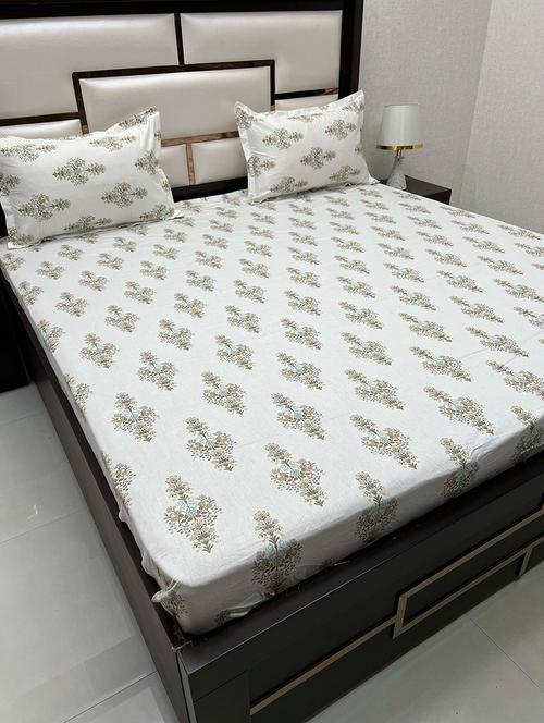 printed tc fitted king-sized bedsheet with 2 pillow covers - 21602094 - Very Small Image - 1