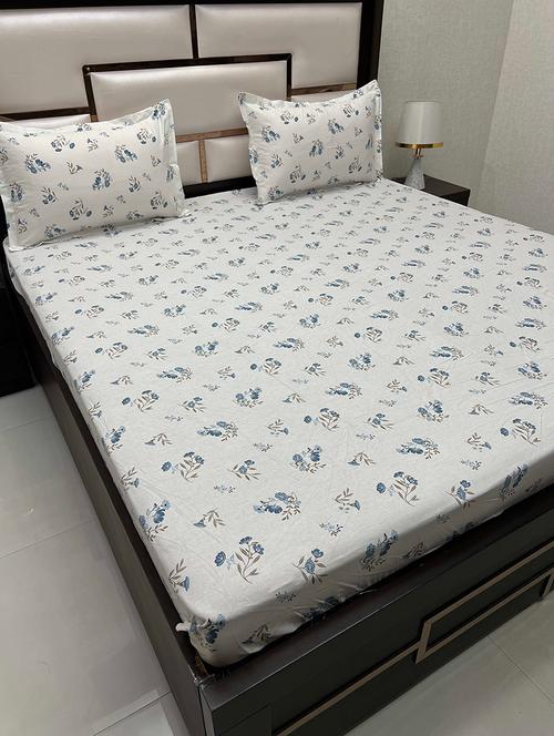floral printed tc fitted king-sized bedsheet with 2 pillow covers - 21602098 - Very Small Image - 1