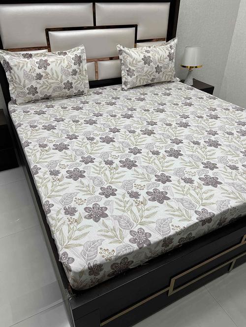 floral printed tc fitted king-sized bedsheet with 2 pillow covers - 21602285 - Very Small Image - 1