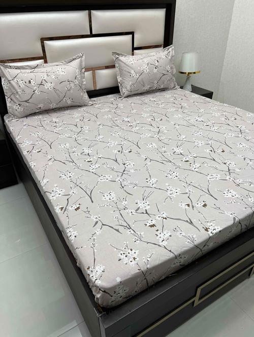 floral printed tc fitted king-sized bedsheet with 2 pillow covers - 21602742 - Very Small Image - 1