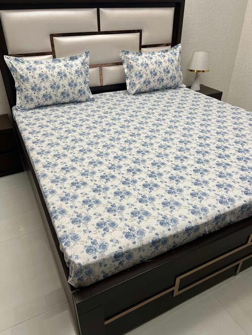floral printed tc fitted king-sized bedsheet with 2 pillow covers - 21602941 - Very Small Image - 1
