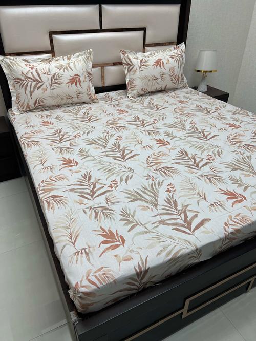 printed tc fitted king-sized bedsheet with 2 pillow covers - 21603104 - Very Small Image - 1
